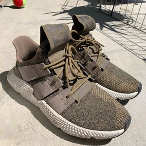 LIKE NEW adidas Prophere Men’s US 8.5